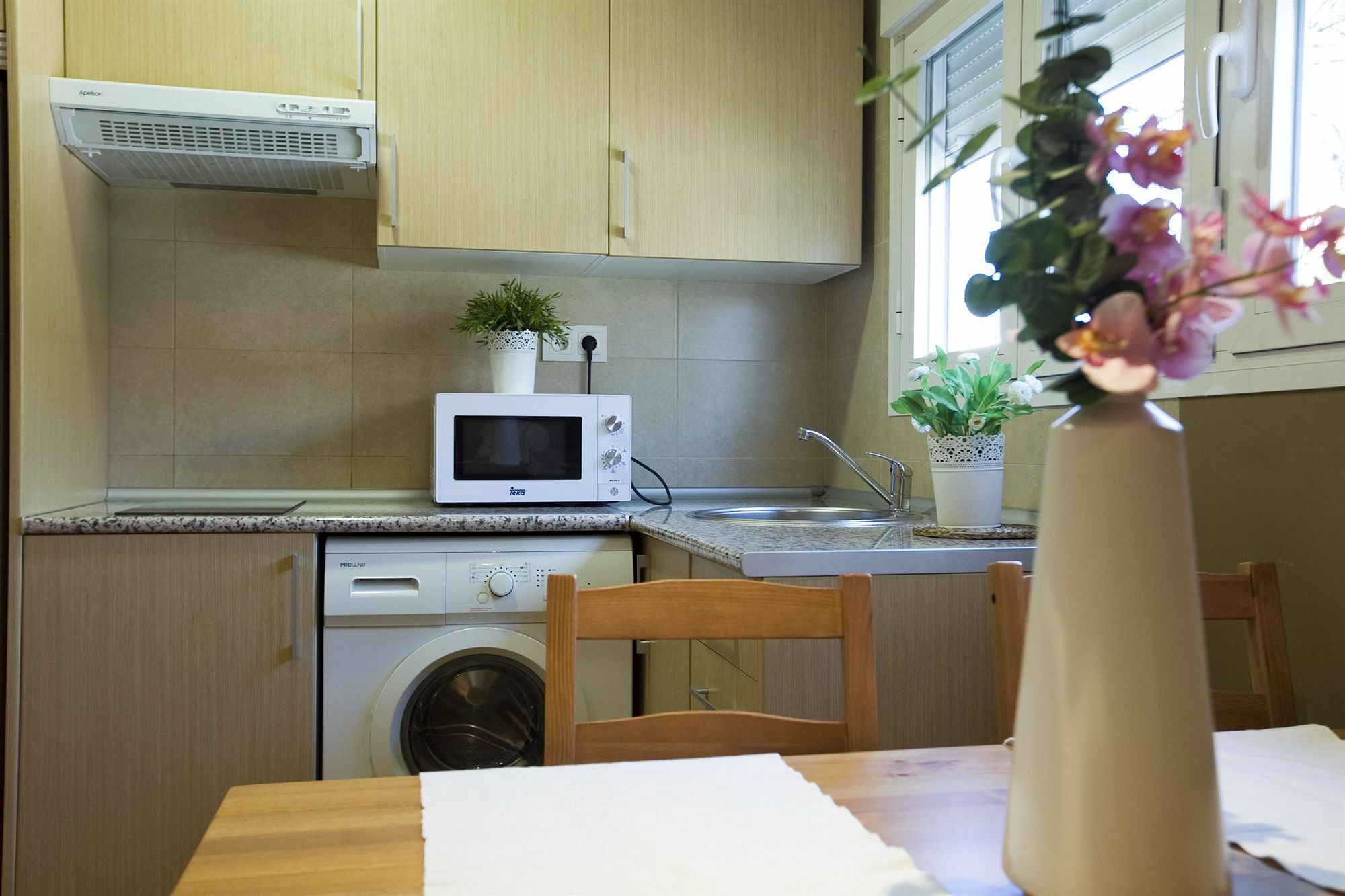 Apartamentos Apr Numancia مدريد المظهر الخارجي الصورة