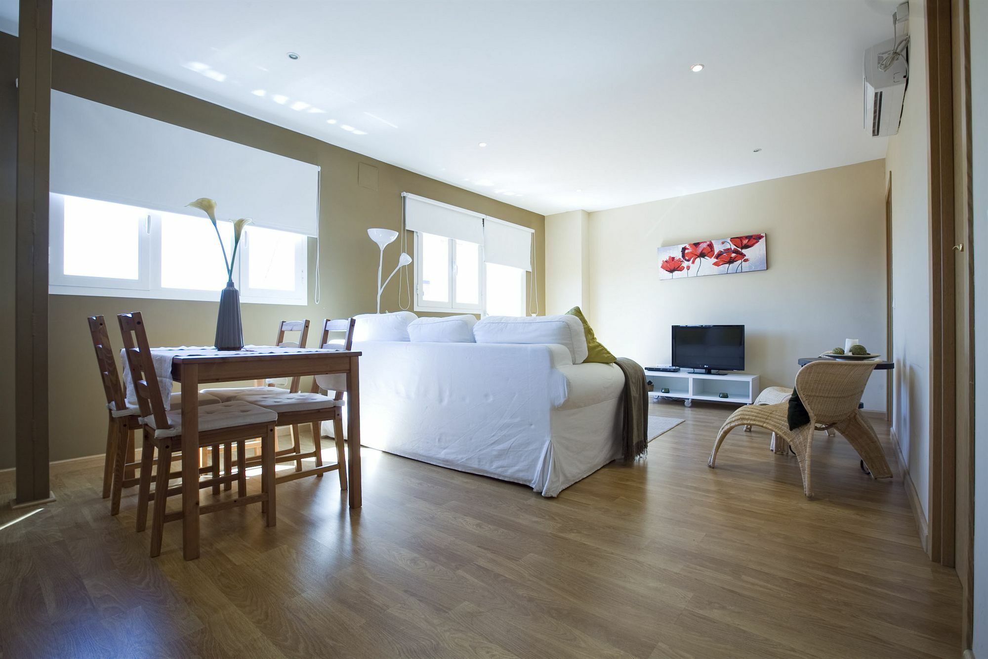Apartamentos Apr Numancia مدريد المظهر الخارجي الصورة