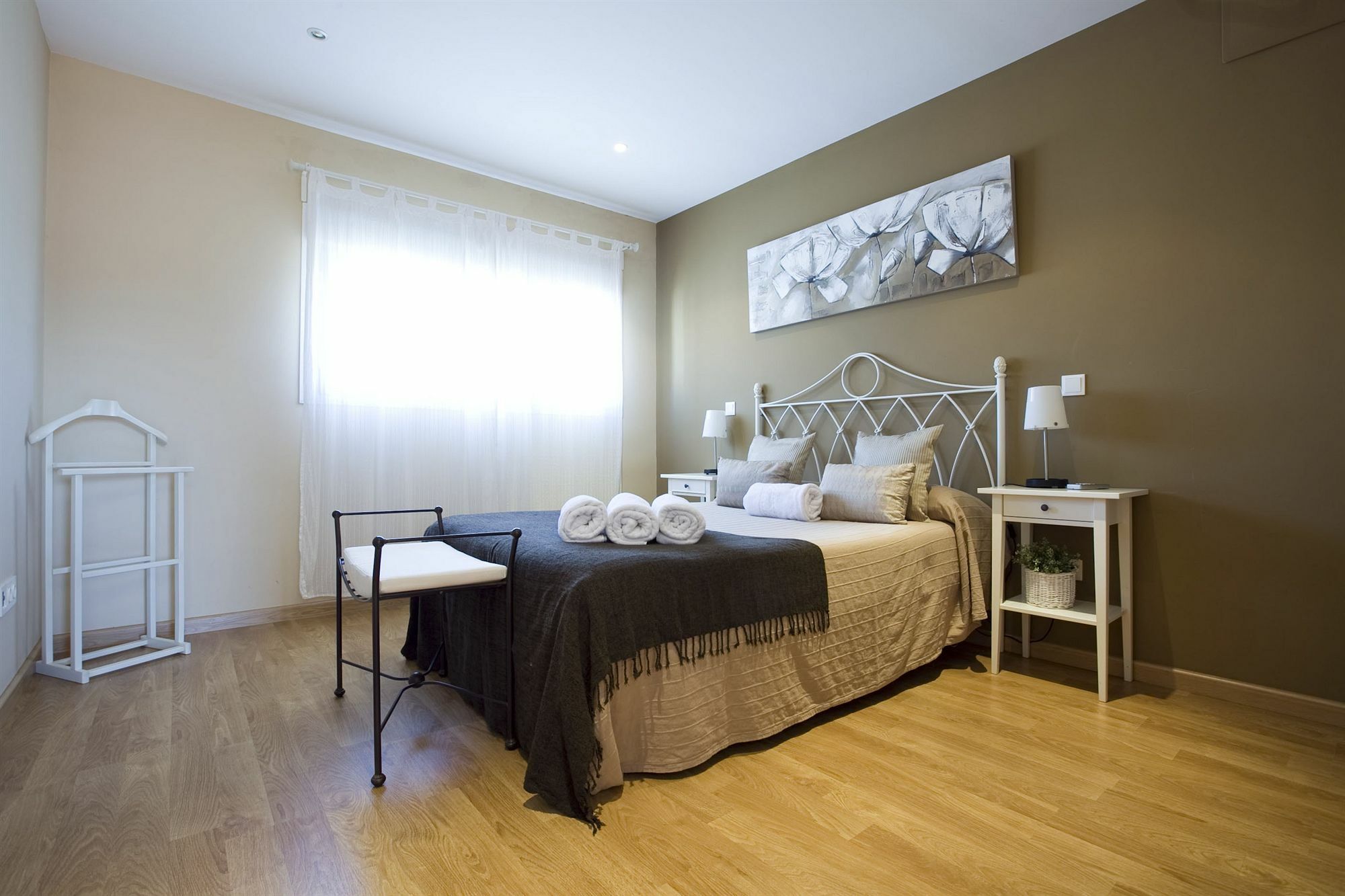 Apartamentos Apr Numancia مدريد المظهر الخارجي الصورة